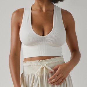 Urban Outfitters Out from Under Hailey Seamless Plunge Bra top - White, Small